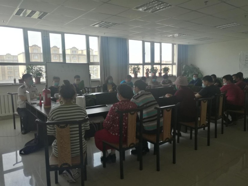 1591072397113211.jpg 圖為:烏蘇北園春市場消防安全知識講座_副本.jpg